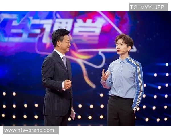 羽毛球场上的奋斗与梦想：黄秀英的深度人生对话探秘